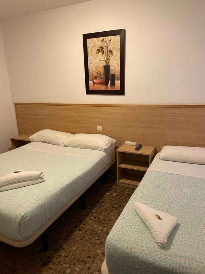 Hostal Milmarcos Zaragoza Exterior foto